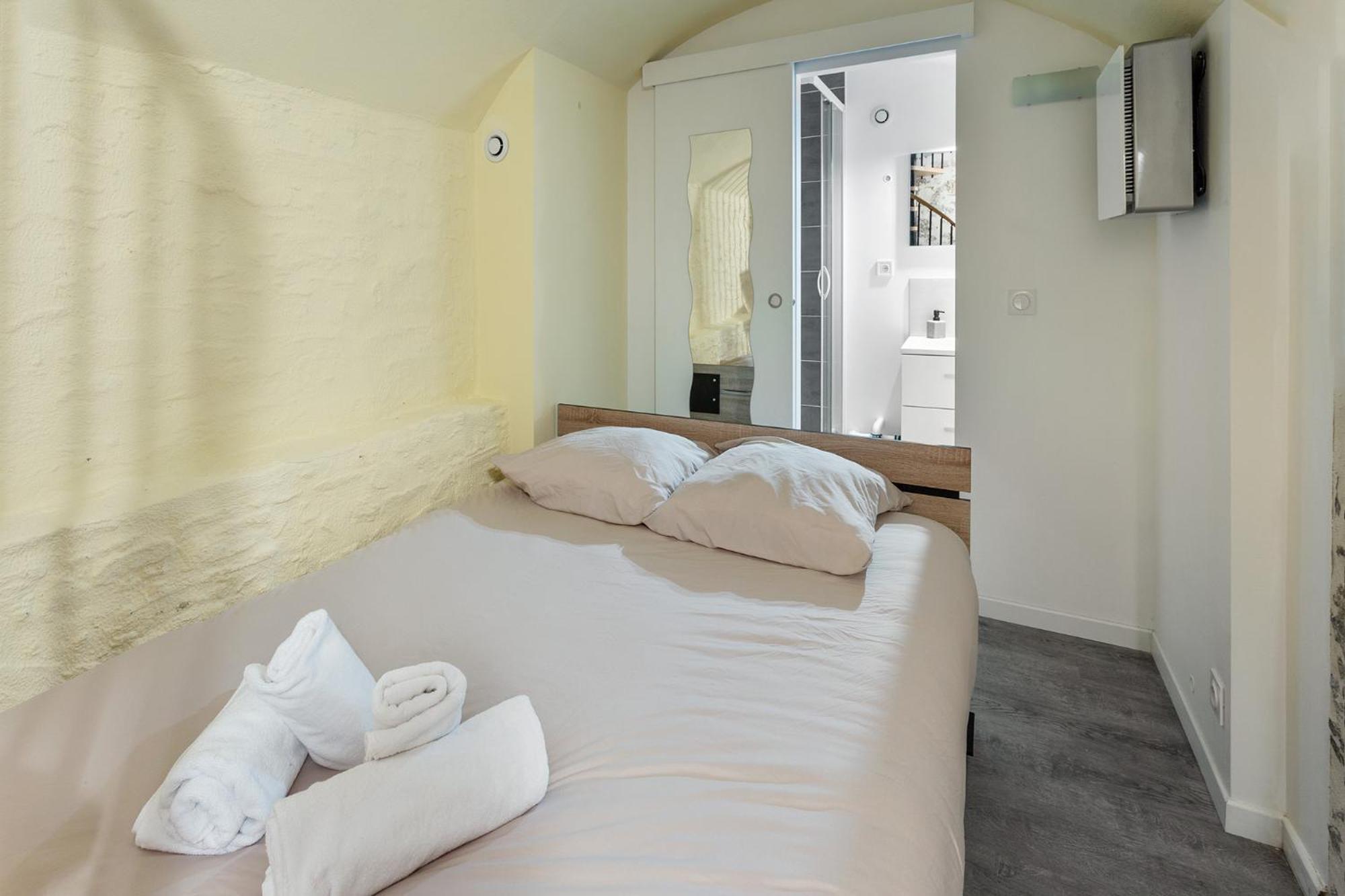 Superbe Souplex - Tour De Bretagne Nantes Exterior foto