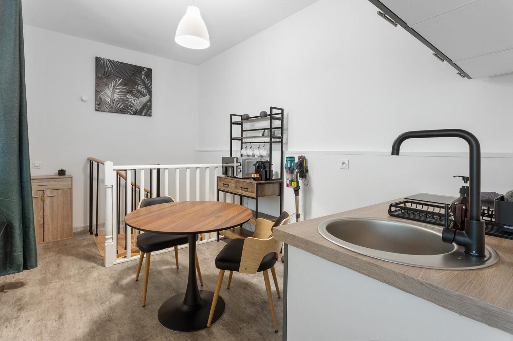 Superbe Souplex - Tour De Bretagne Nantes Exterior foto
